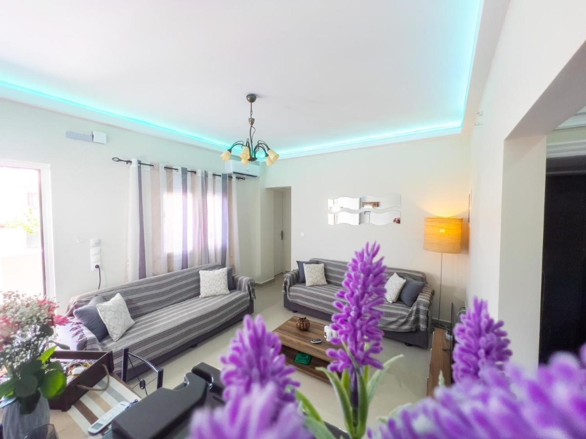 Theo Apartments 1 Луца Экстерьер фото